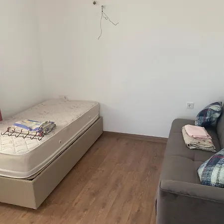 Merkezde Ful Deniz Manzarali Villa *